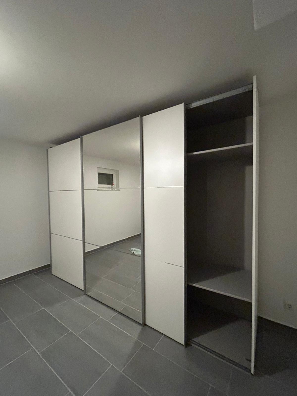 Möbel 6